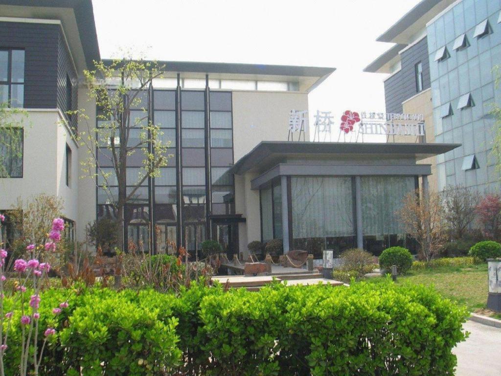 Qingdao Royal Garden Hotel Exterior photo
